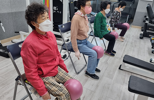 복합운동 사진